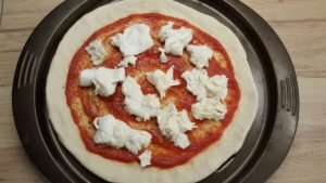 Pizza Margherita recipe 4