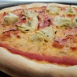 Ham and artichoke pizza