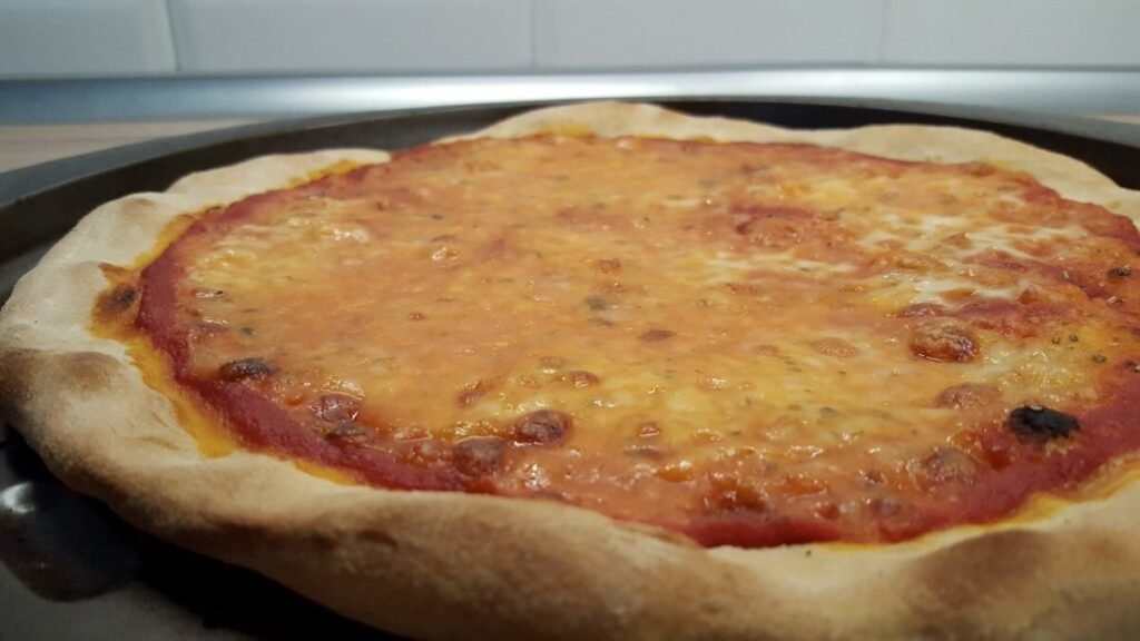How to make homemade pizza